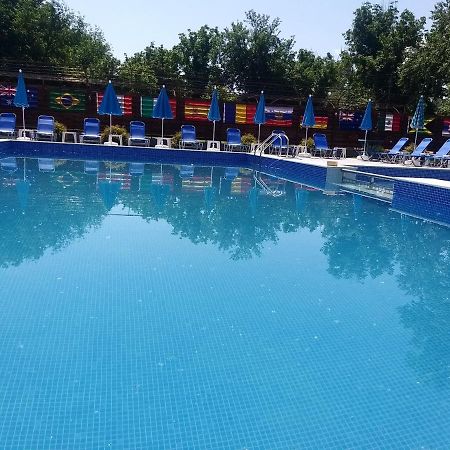 Къща За Гости "Там Край Реката " Slivek Exterior foto