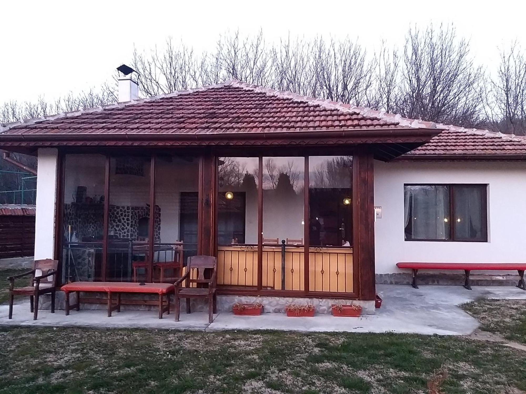 Къща За Гости "Там Край Реката " Slivek Habitación foto